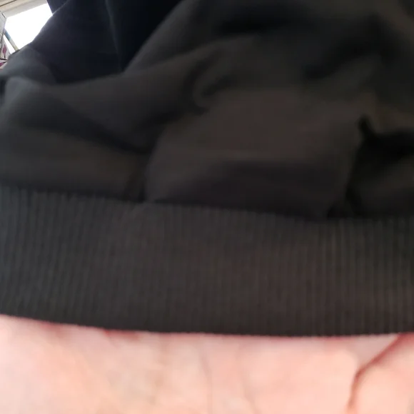 MagicMK Off the Shoulder Lips Tee - Picture 6 of 6